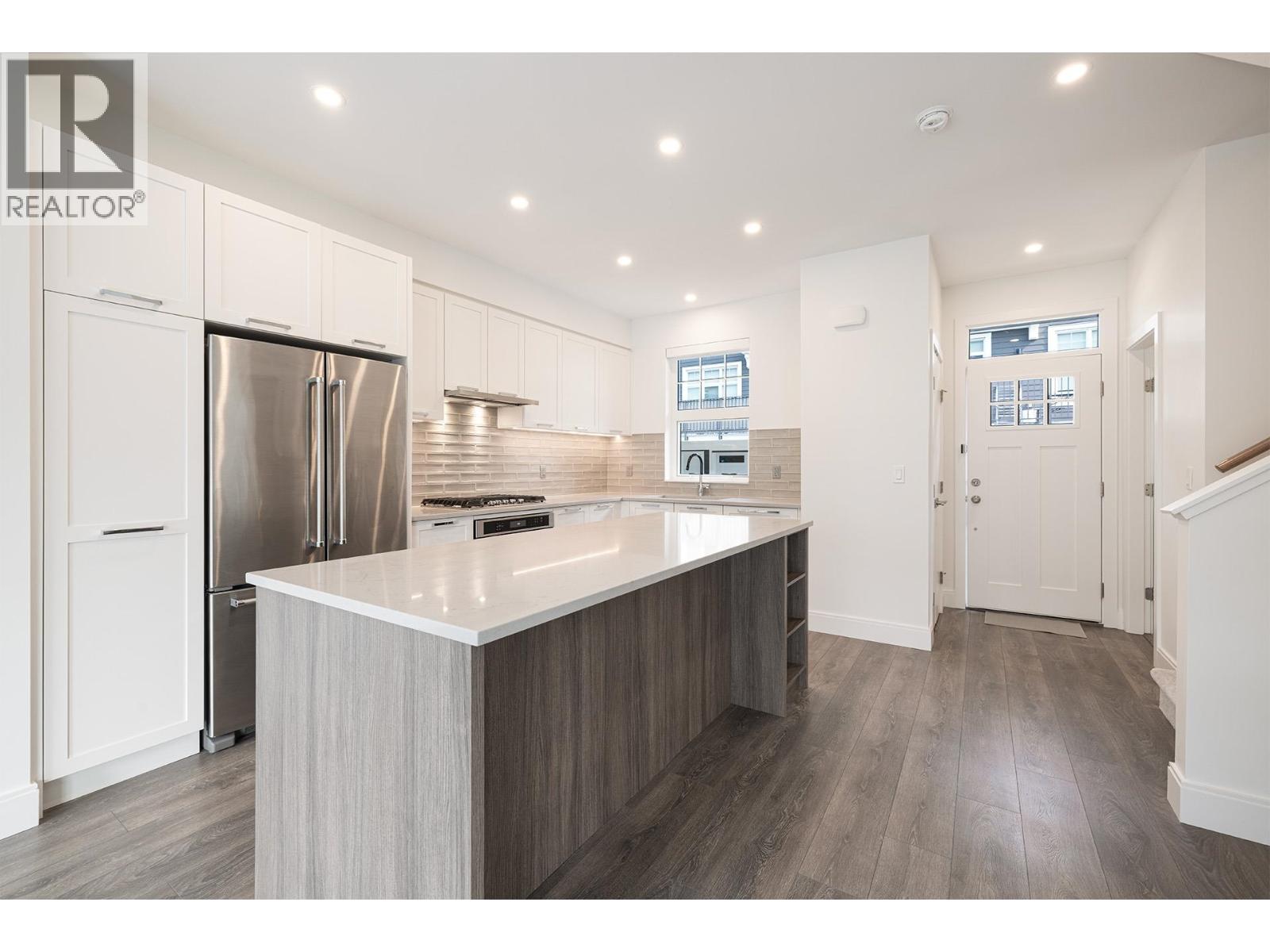 146 1310 Mitchell Street Property Photo 1