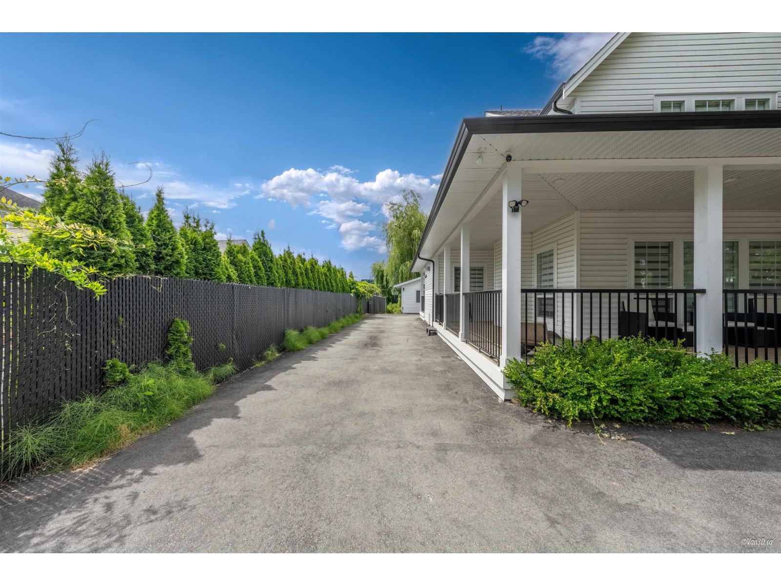6709 216 Street Property Photo 15