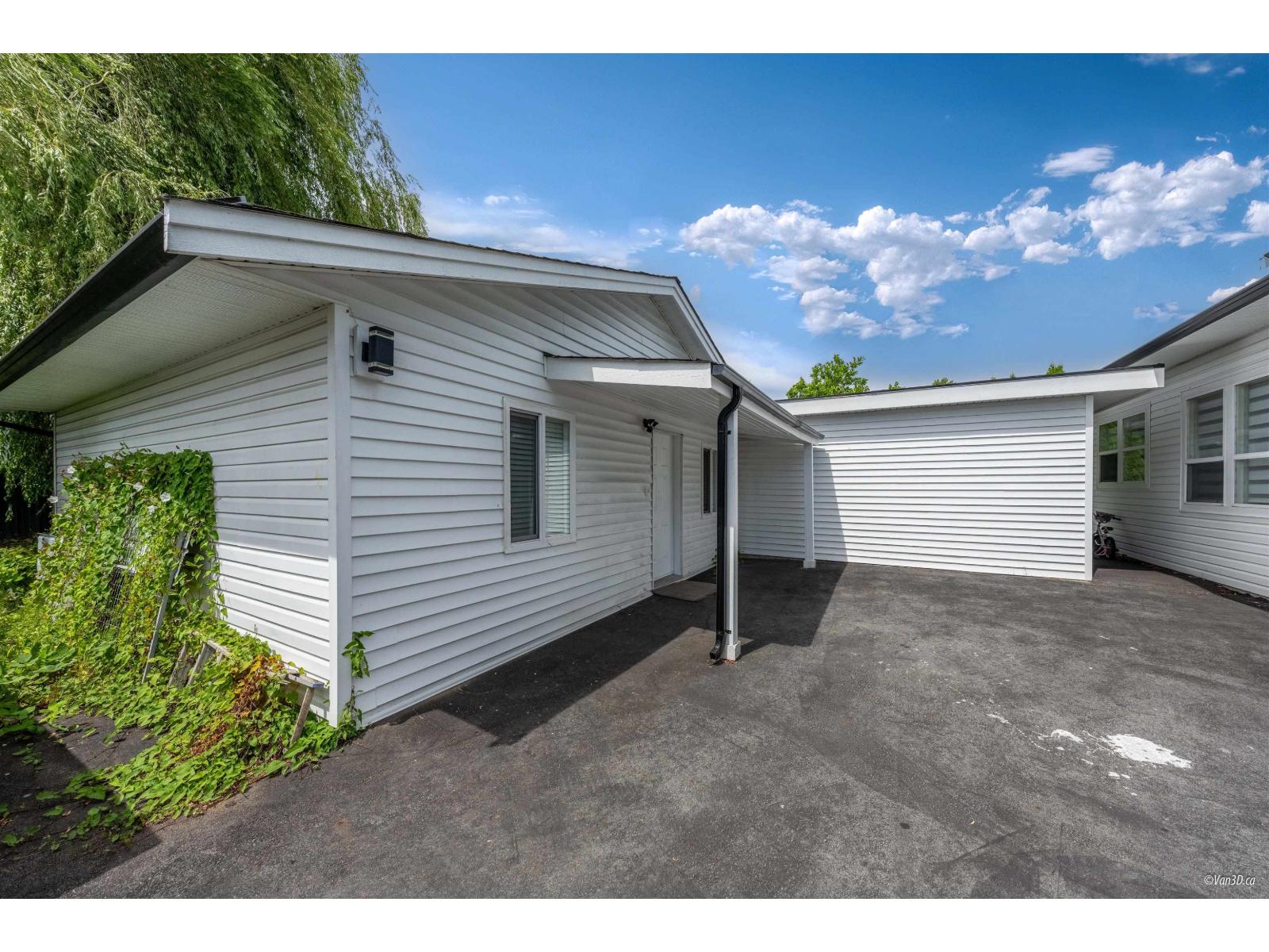 6709 216 Street Property Photo 17
