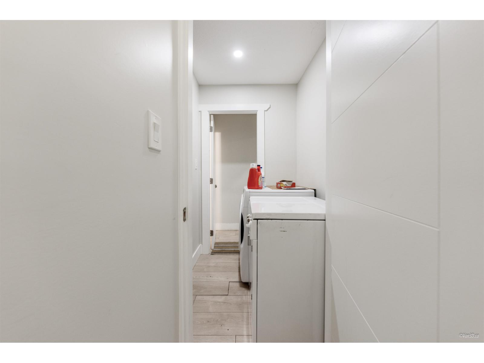 6709 216 Street Property Photo 25
