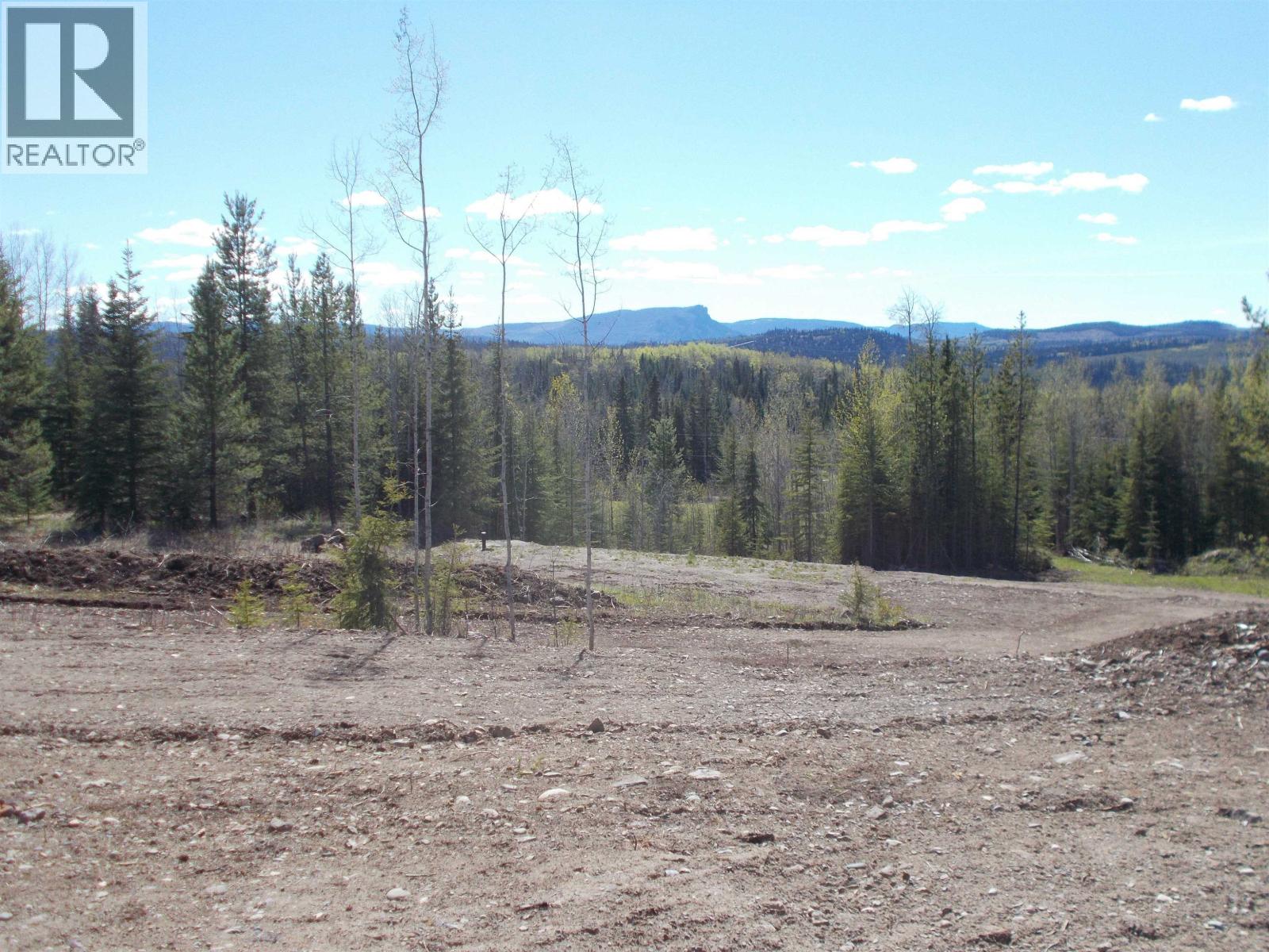29886 Meanwhile Road Property Photo 5