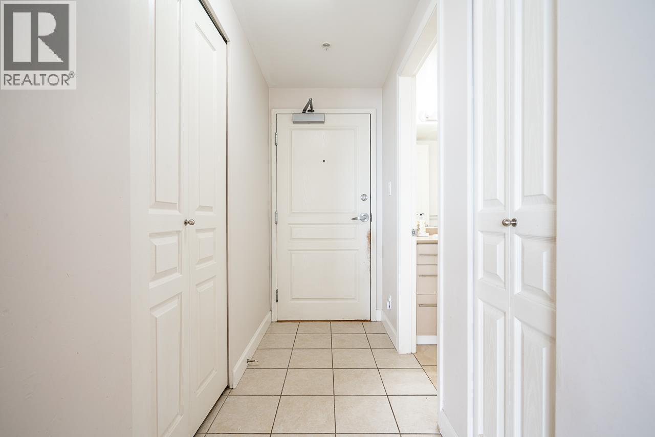501 9298 University Crescent Property Photo 29