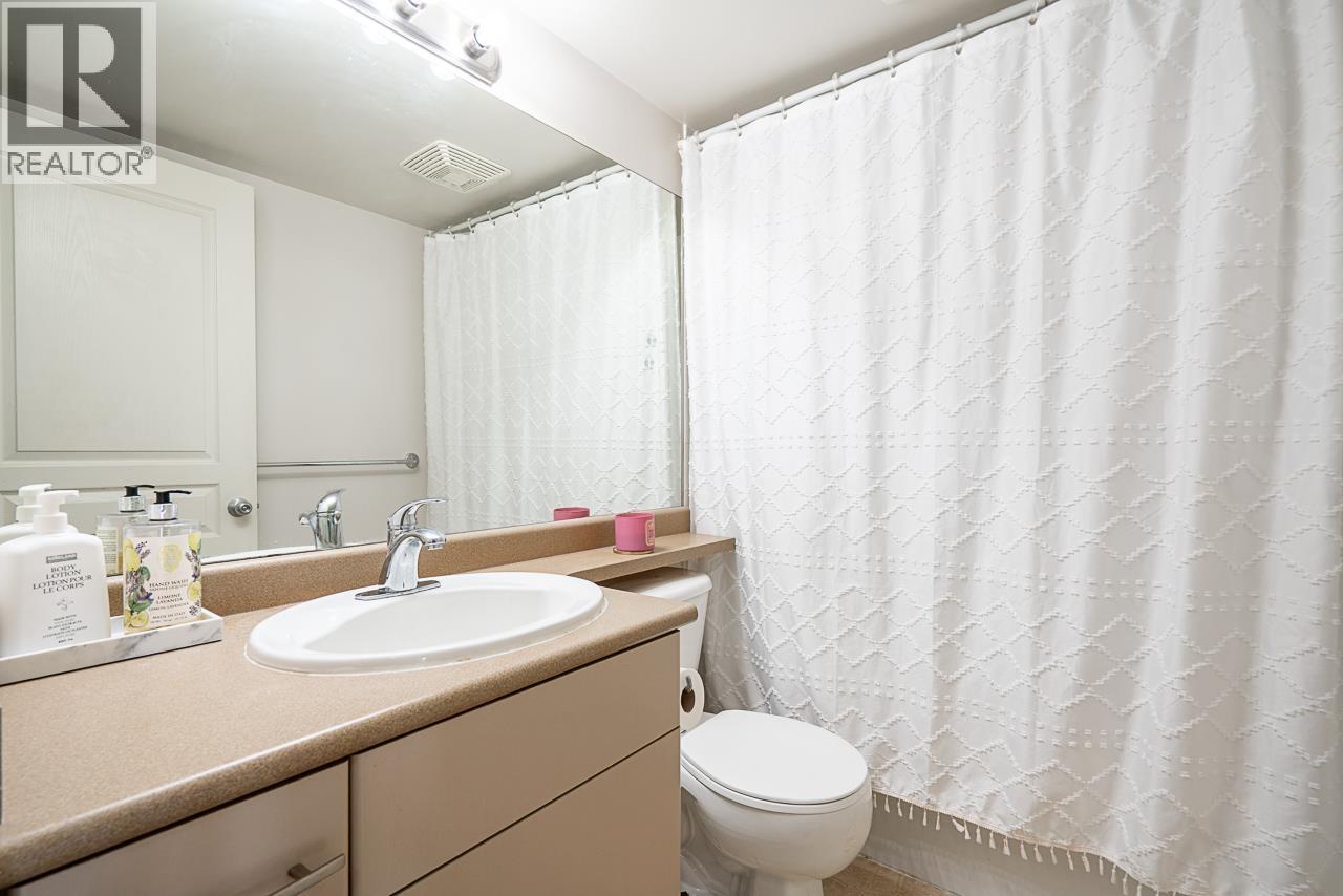 501 9298 University Crescent Property Photo 30