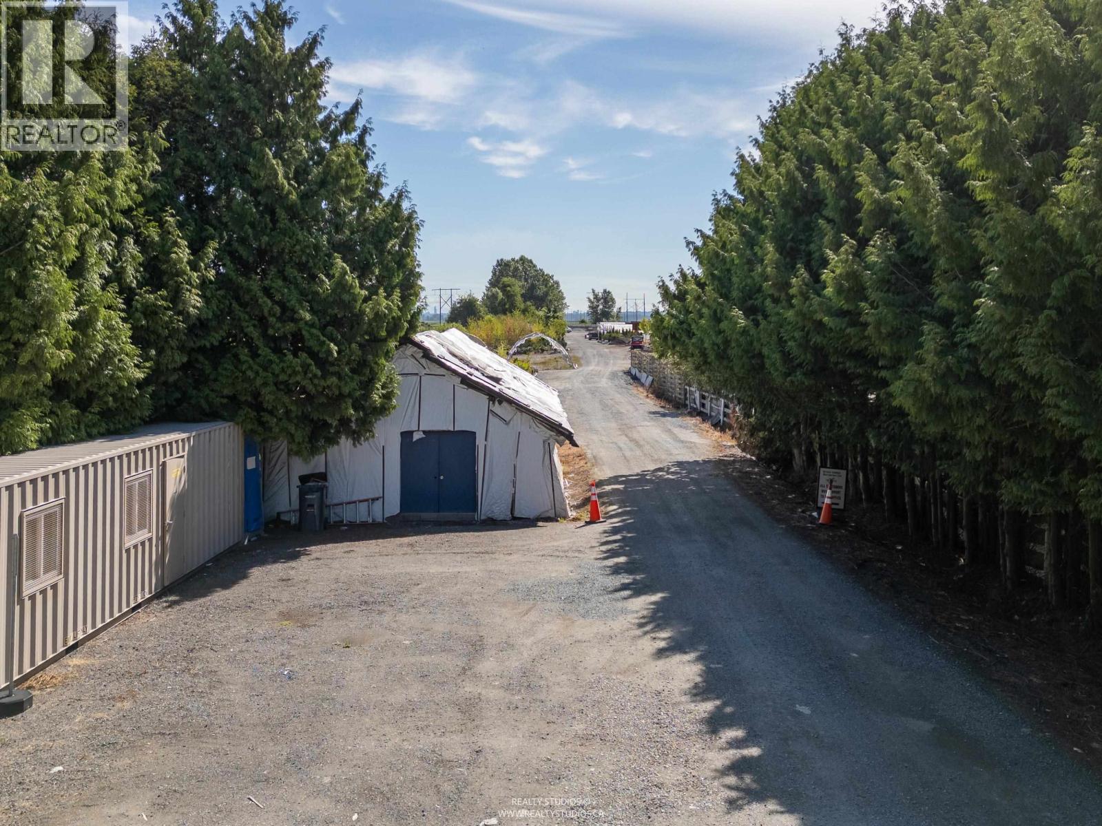 3280 No. 6 Road Property Photo 15