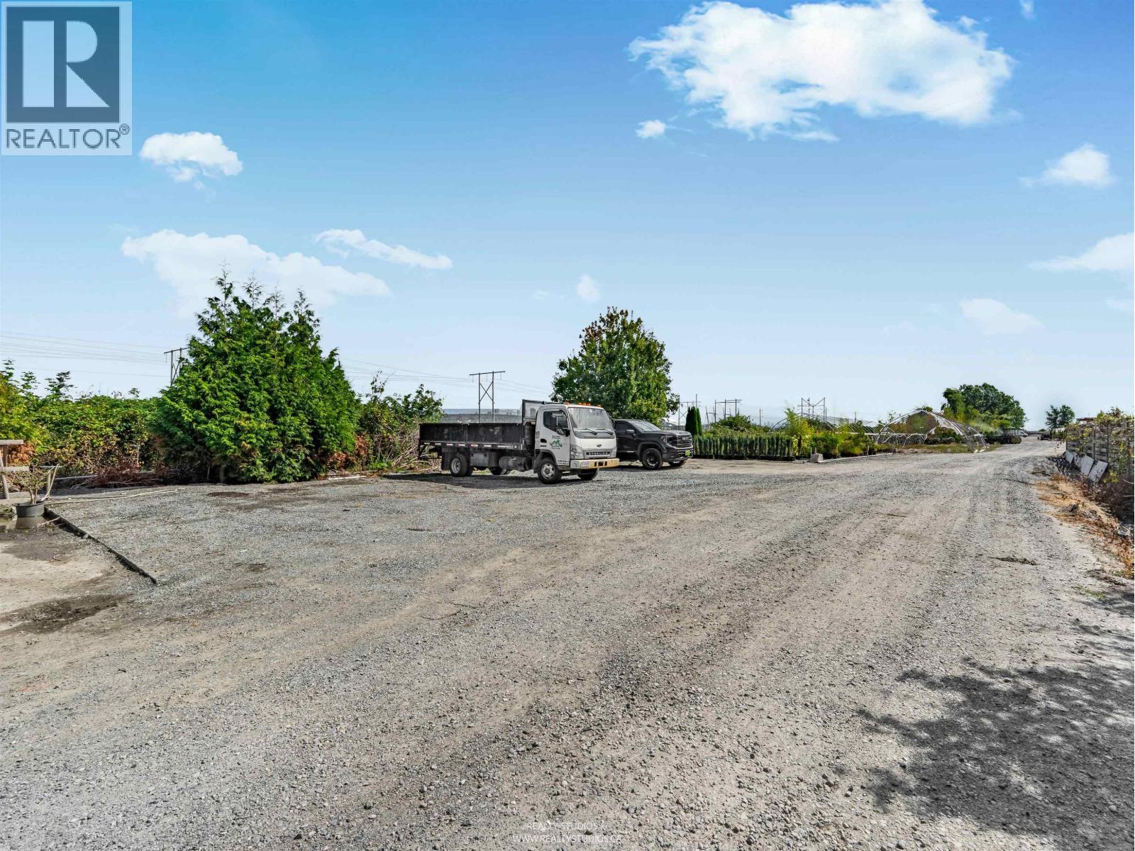 3280 No. 6 Road Property Photo 31