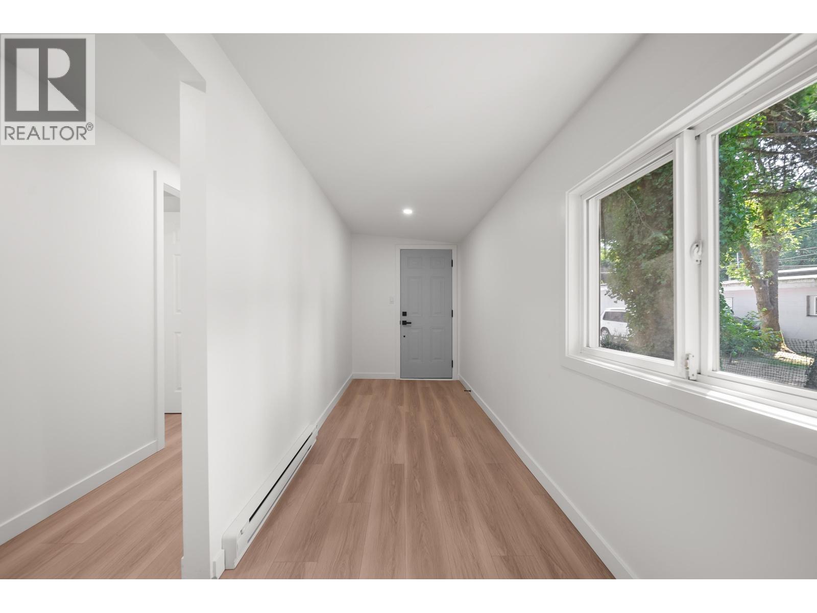 39 21163 Lougheed Highway Property Photo 22