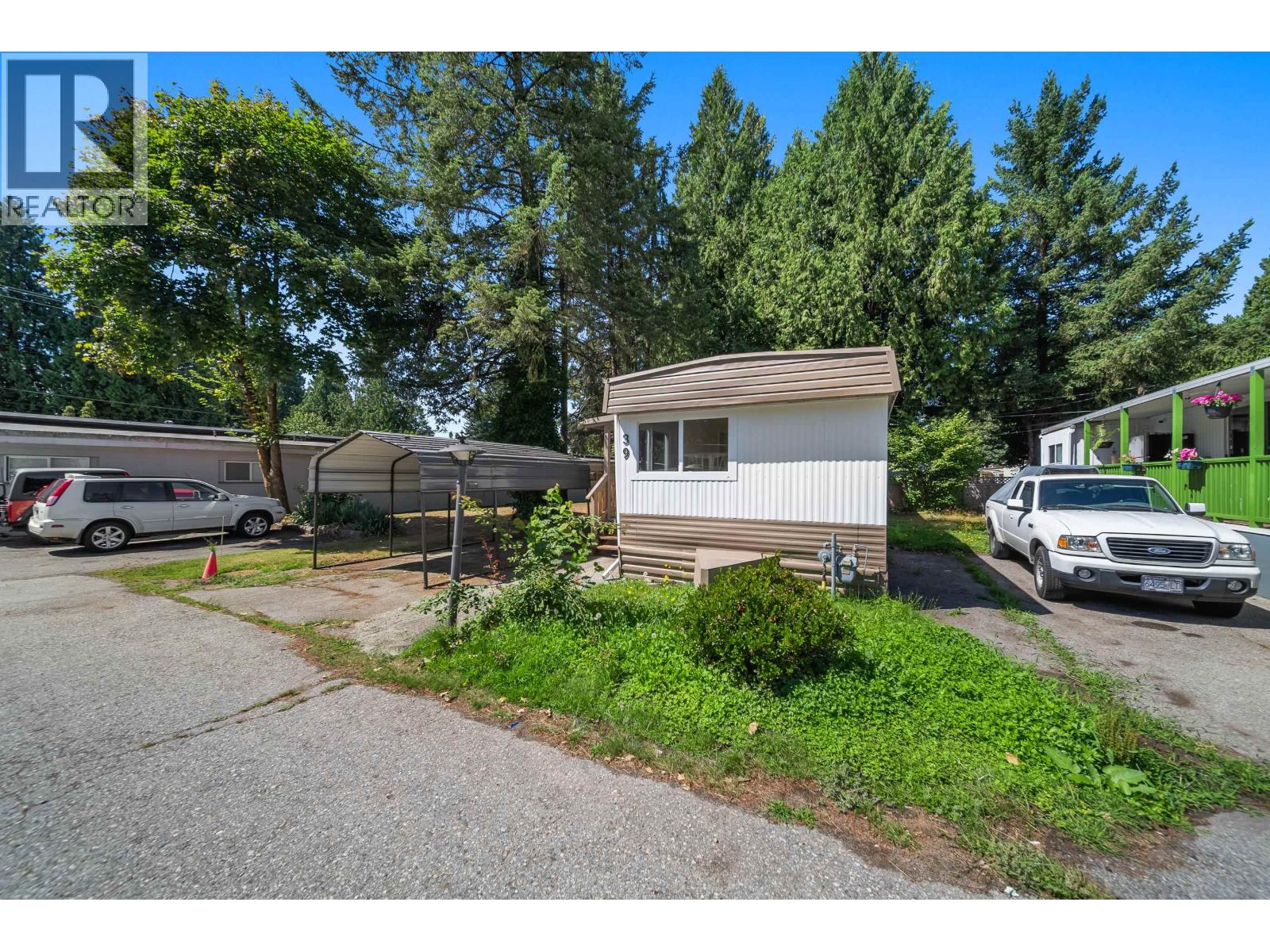 39 21163 Lougheed Highway Property Photo 24