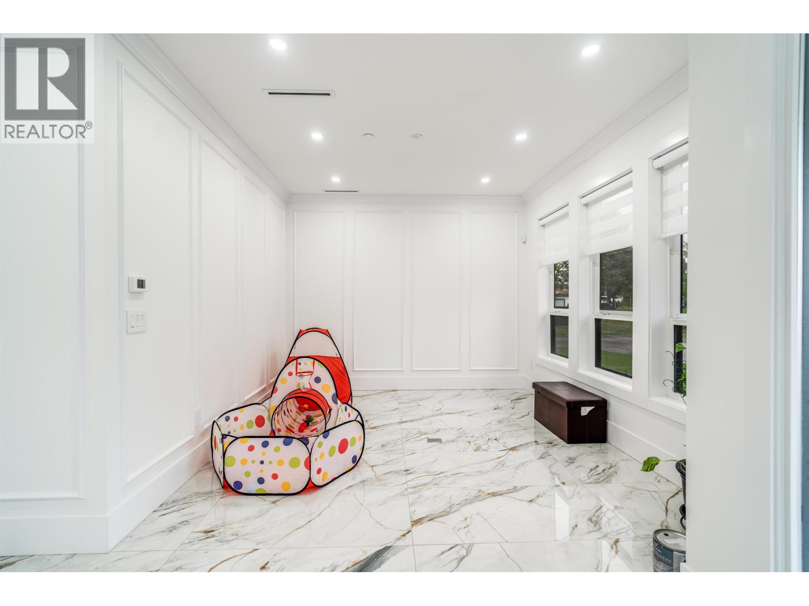 22839 Purdey Avenue Property Photo 14