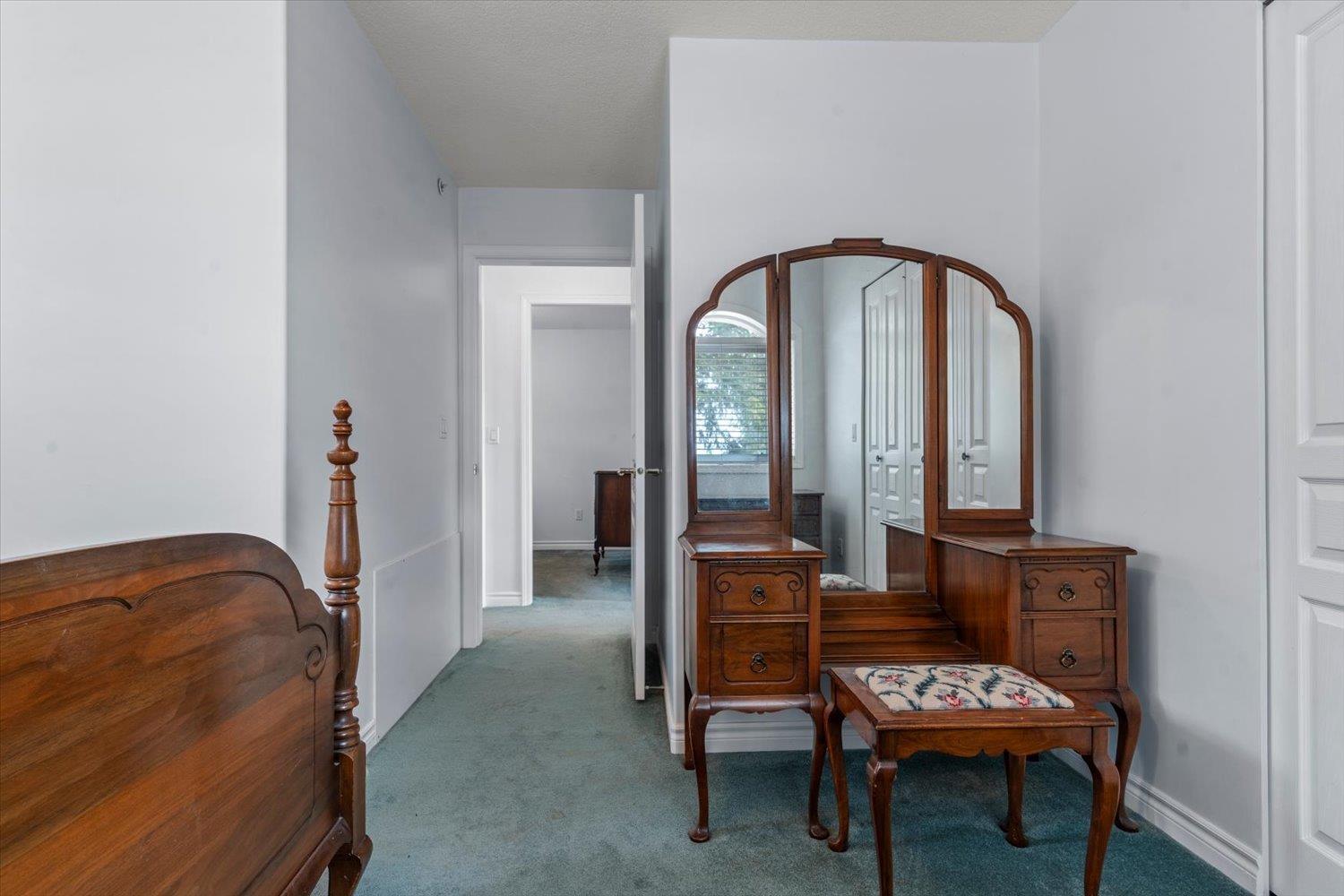 267 First Avenue Property Photo 20