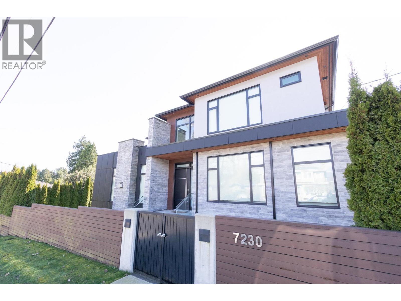 Suite 7230 KITCHENER STREET