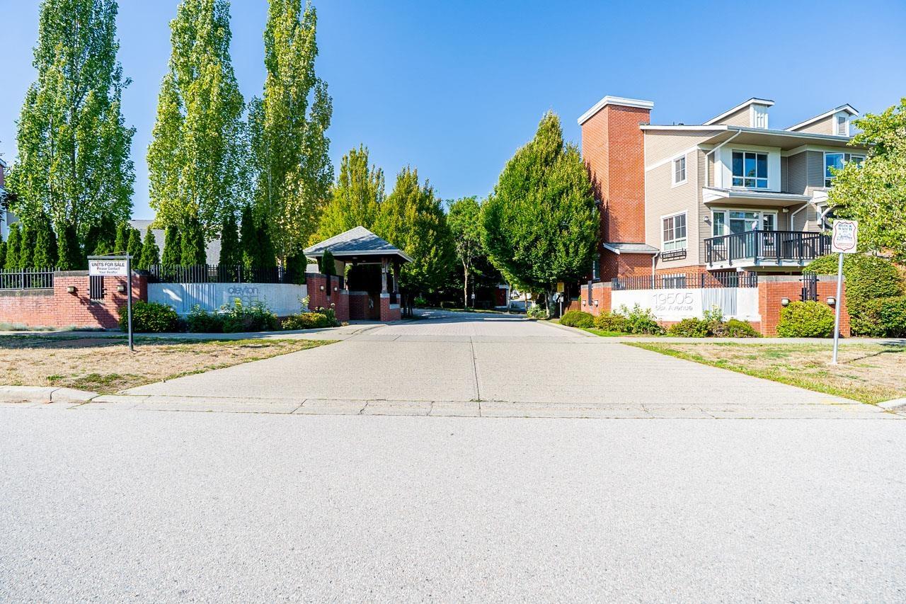 18 19505 68A AVENUE Property Photo 1