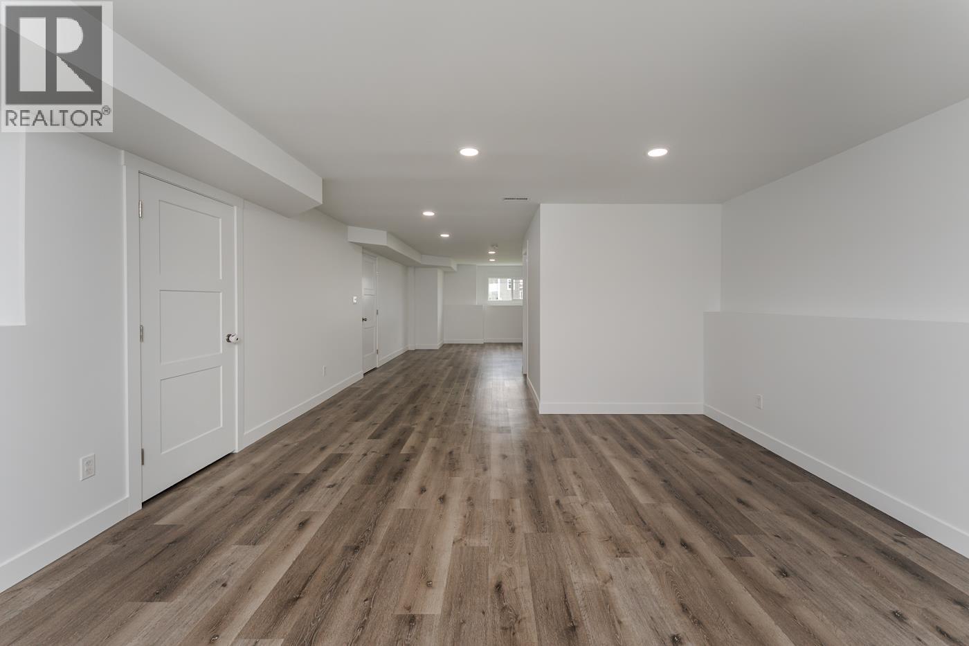 8976 Tatlow Place Property Photo 23