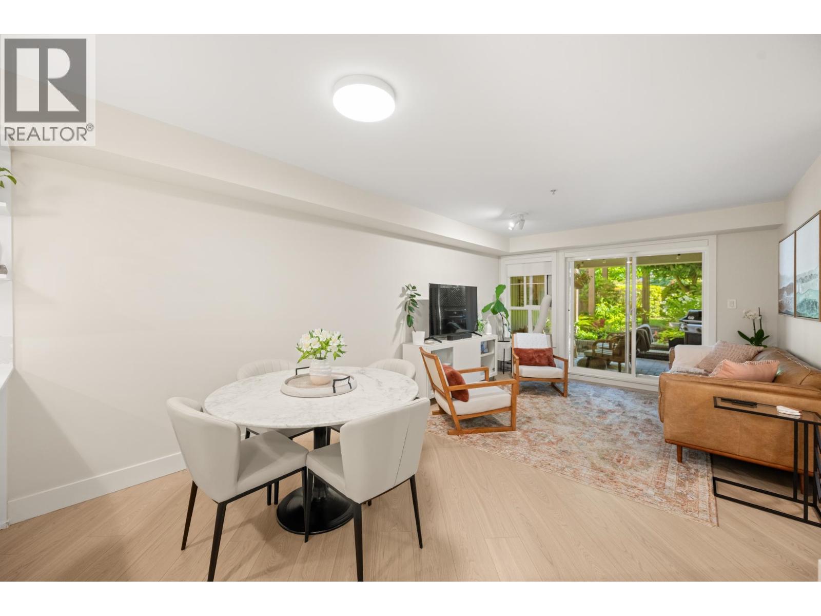 104 19673 Meadow Gardens Way Property Photo 13