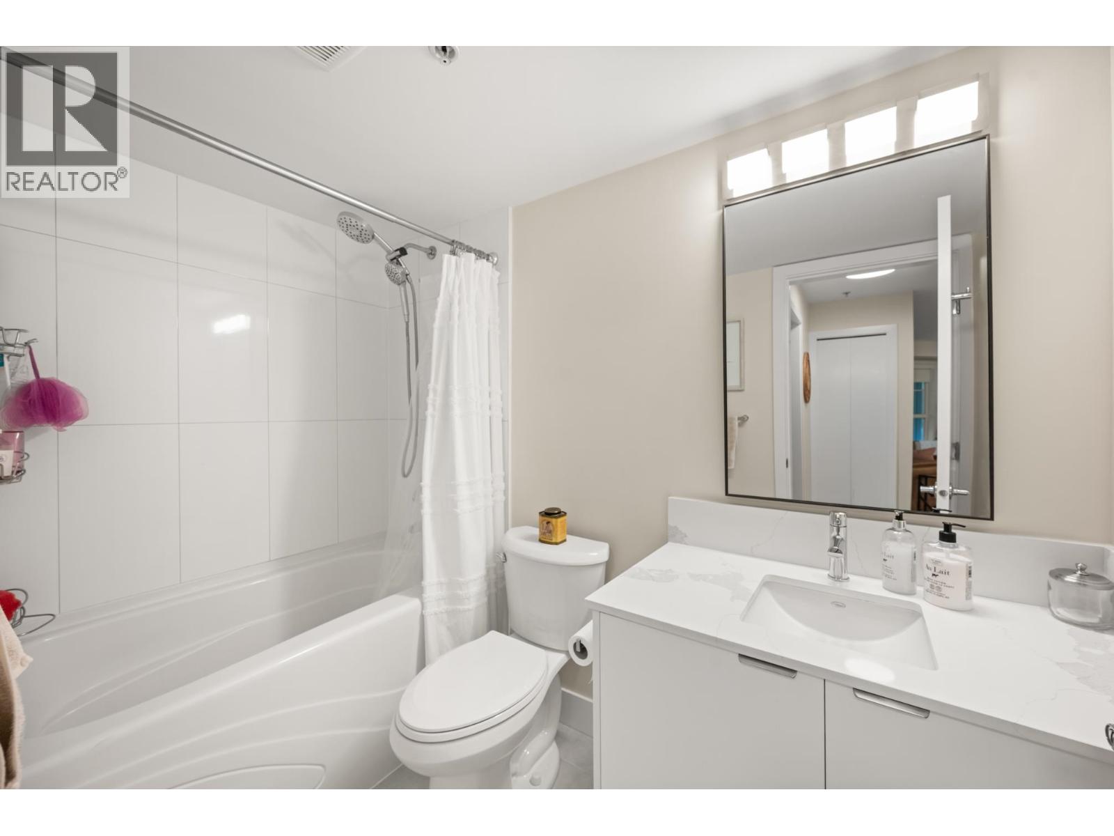 104 19673 Meadow Gardens Way Property Photo 24