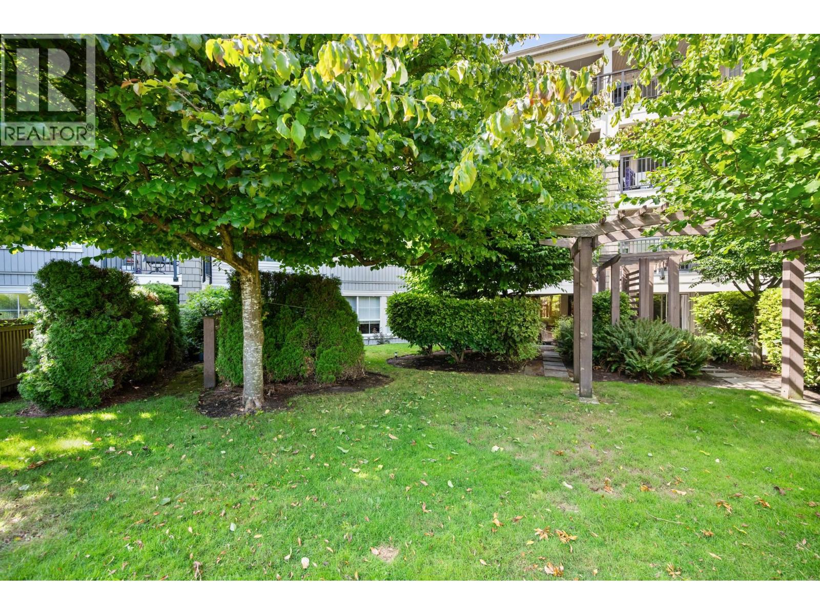 104 19673 Meadow Gardens Way Property Photo 29