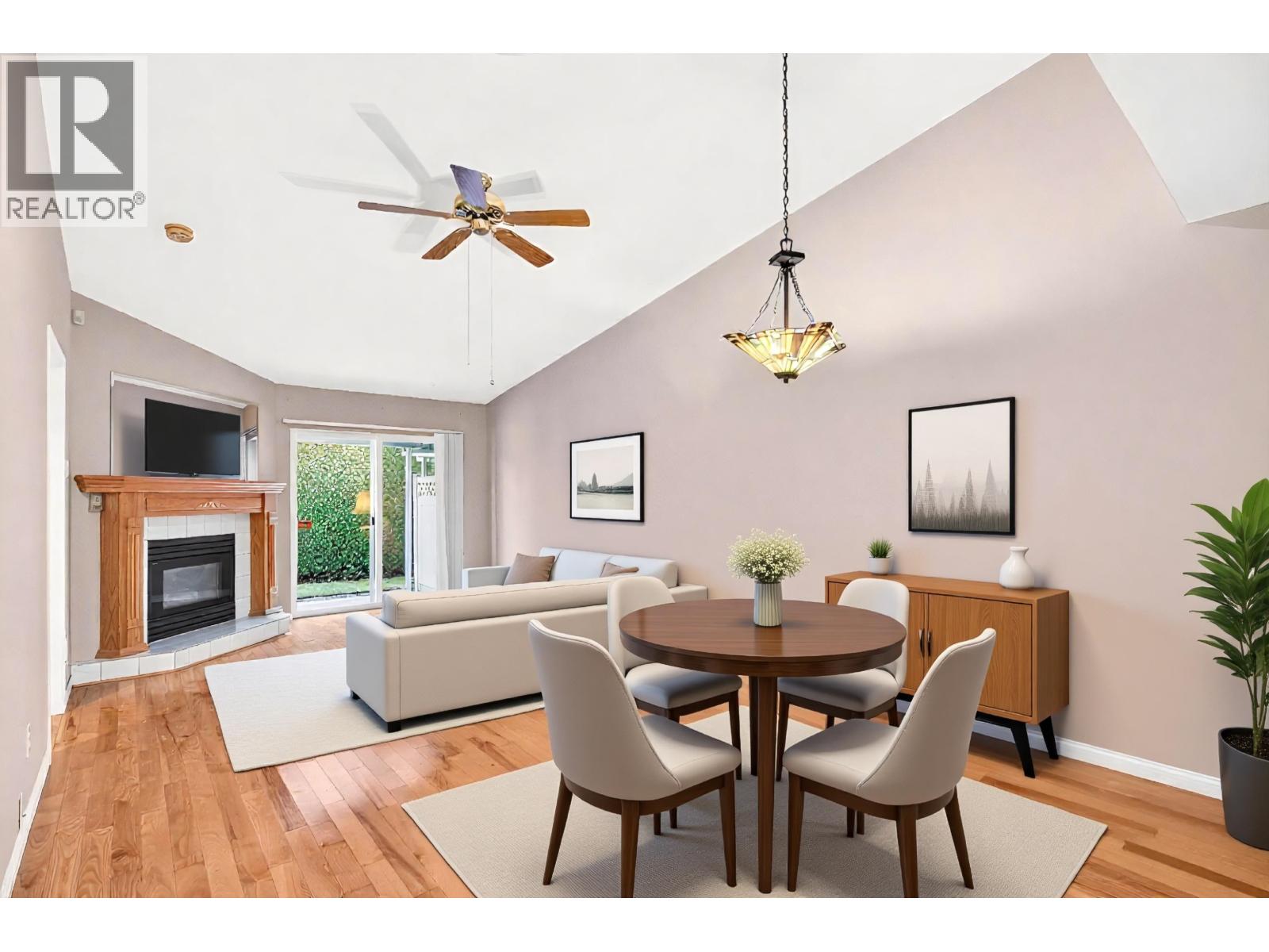 39 23580 Dewdney Trunk Road Property Photo 1