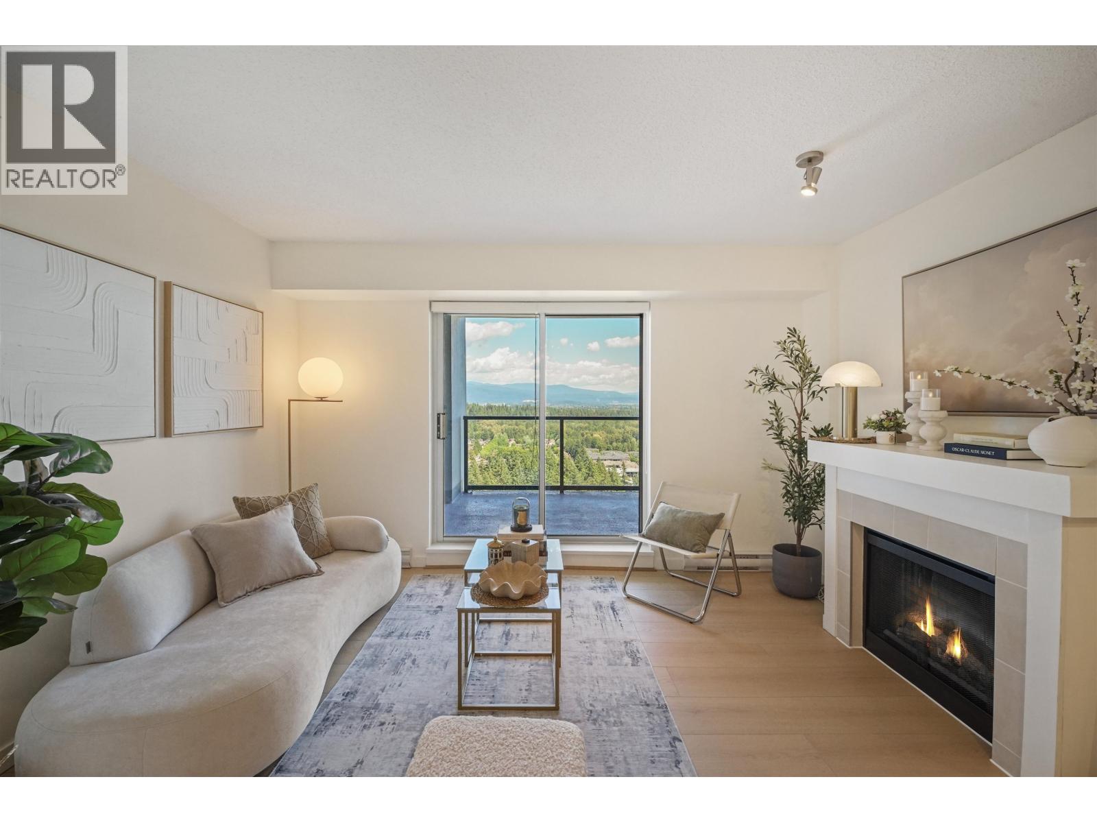 3802 1178 Heffley Crescent Photo de la propriété 1