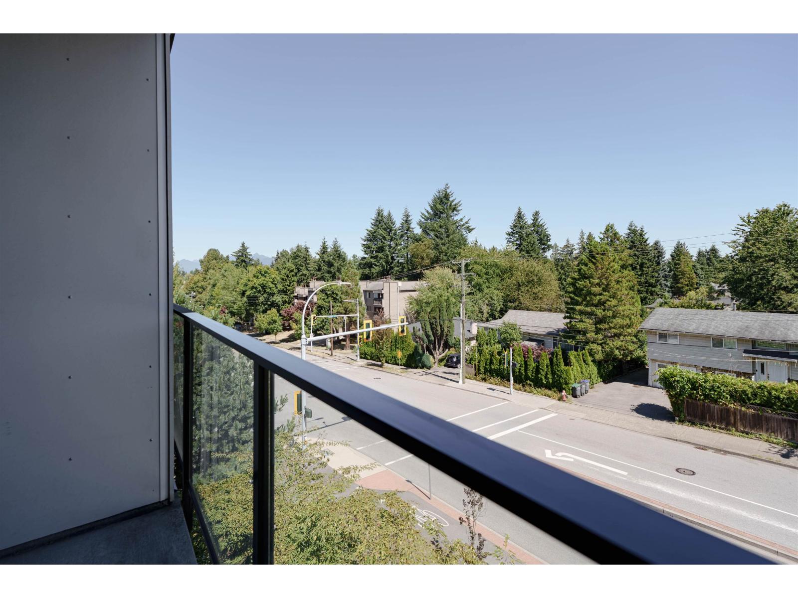 406 15388 105 Avenue Property Photo 7