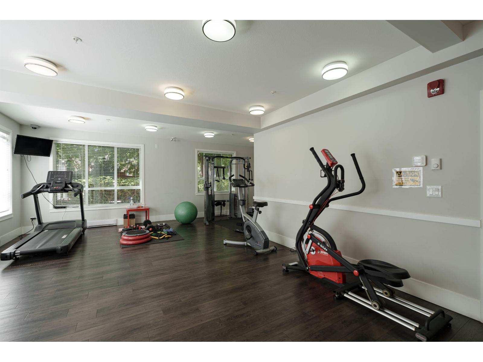 406 15388 105 Avenue Property Photo 19