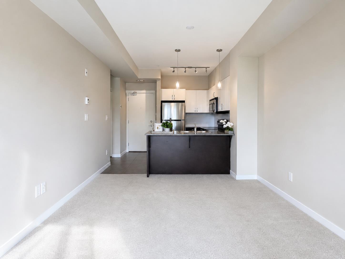 425 13789 107a Avenue Property Photo 7