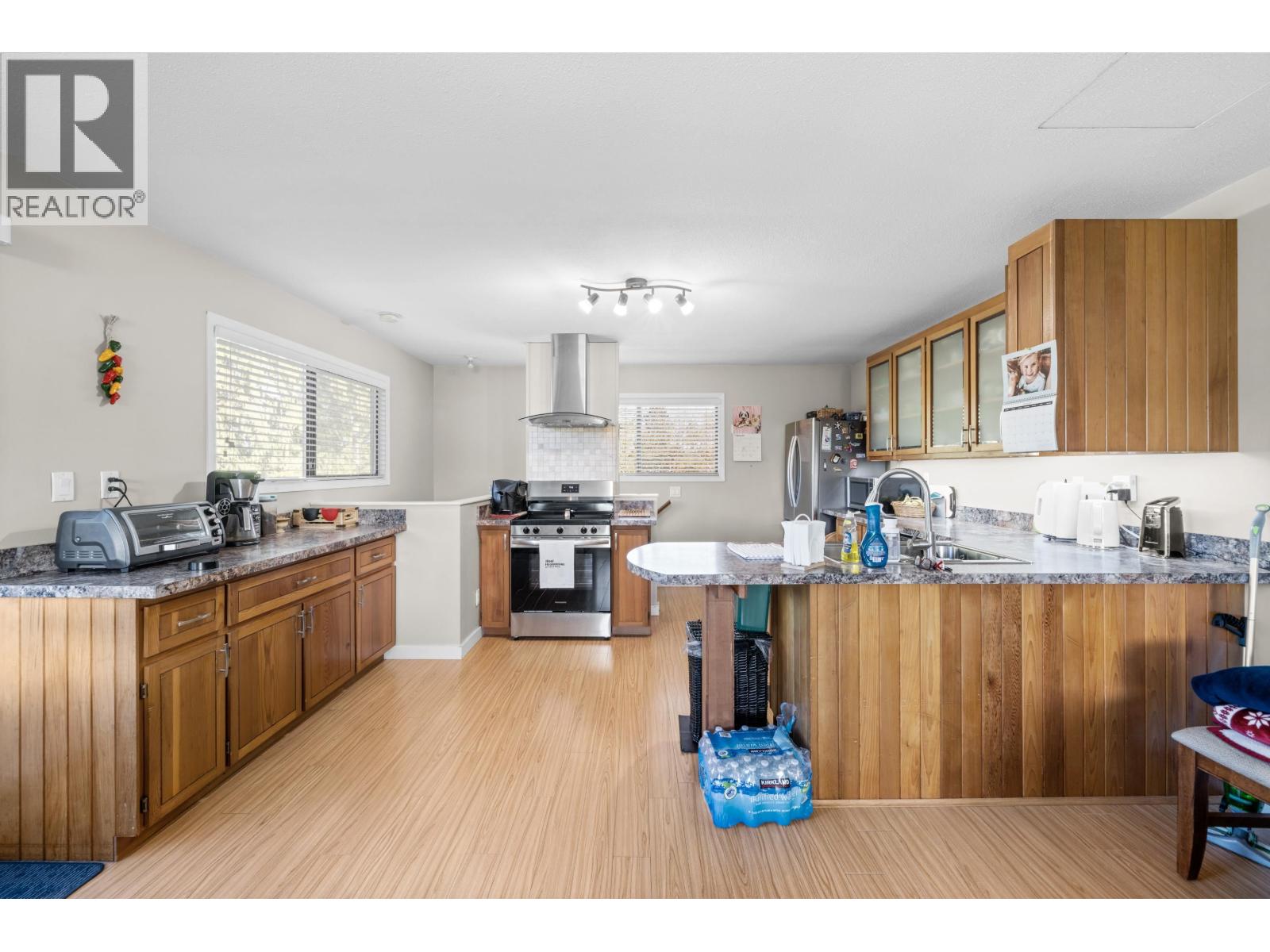 12730 216 Street Property Photo 32