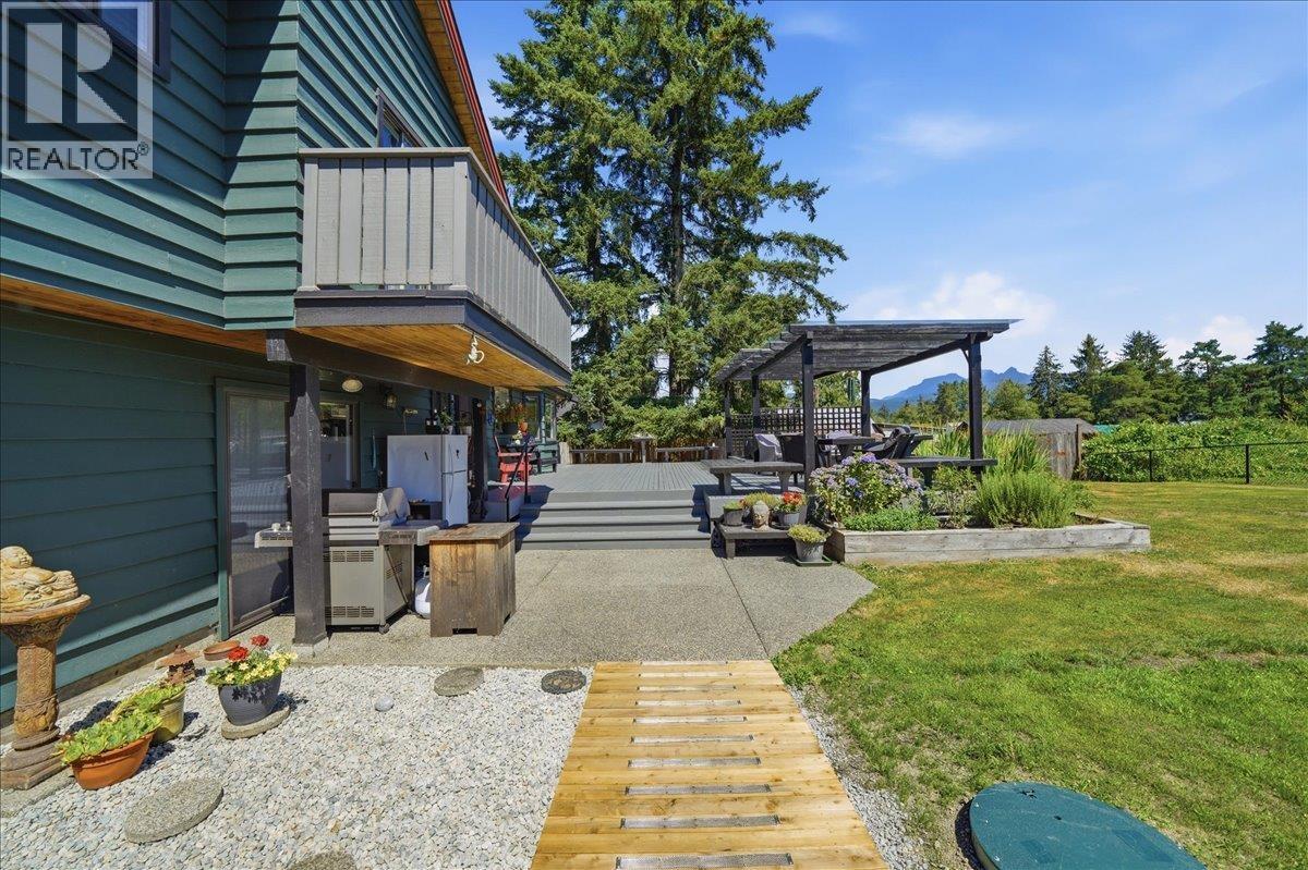 12730 216 Street Property Photo 33