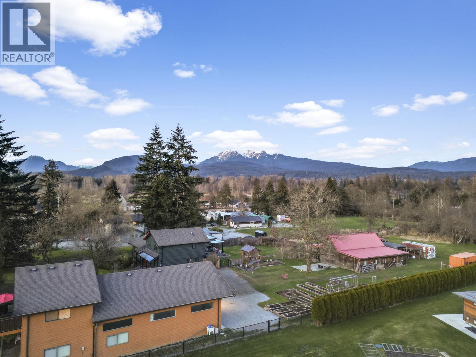 12730 216 Street Property Photo 38