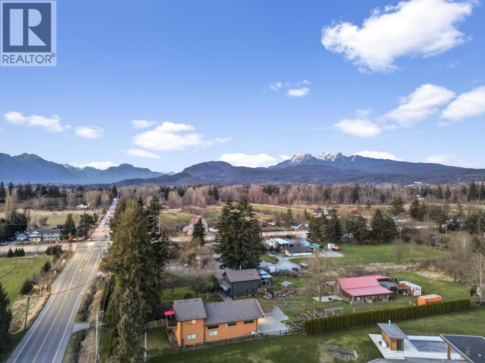 12730 216 Street Property Photo 39