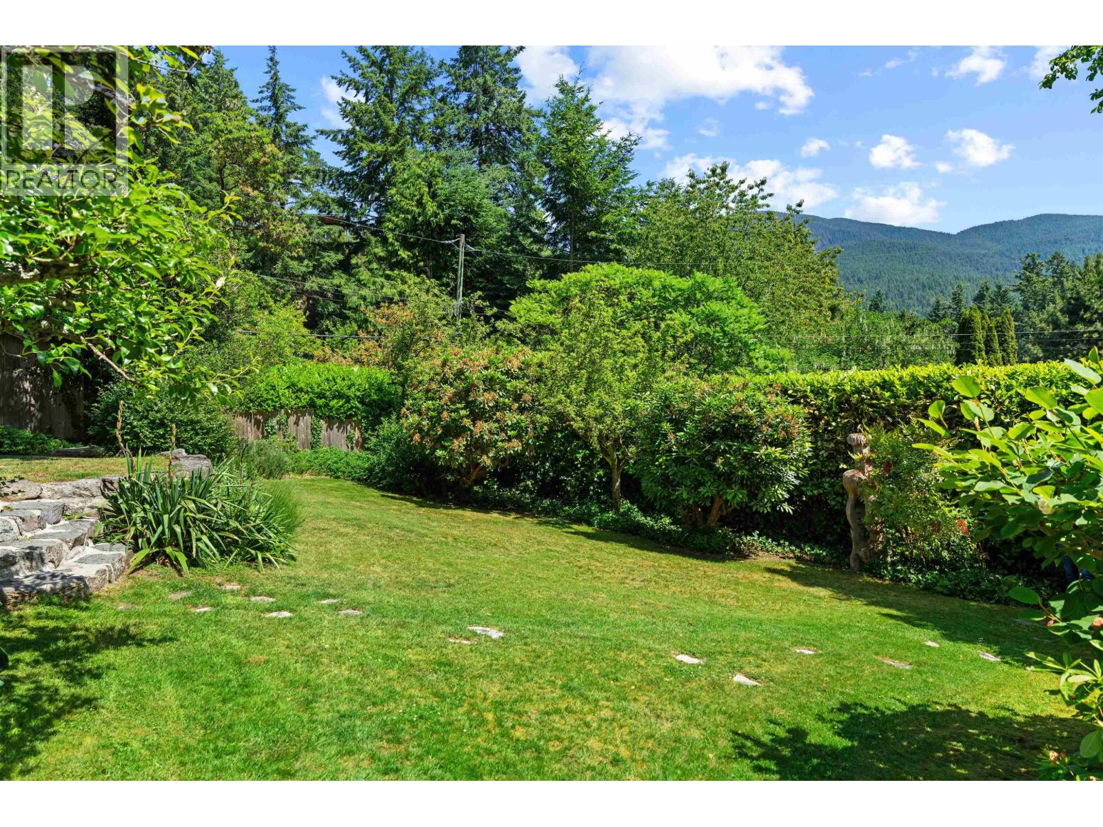 5851 Eagle Island Property Photo 26