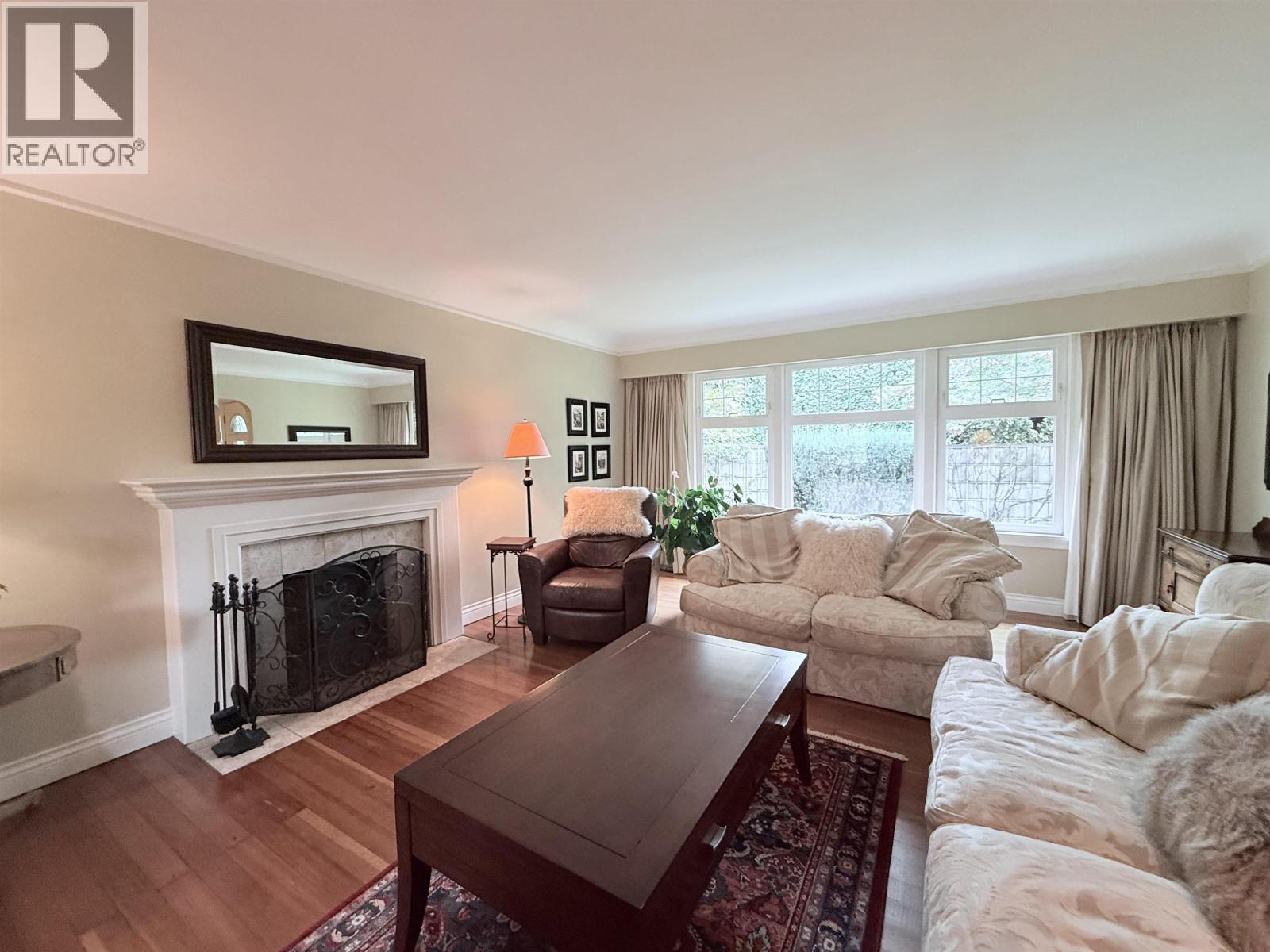 680 Thompson Avenue Property Photo 3