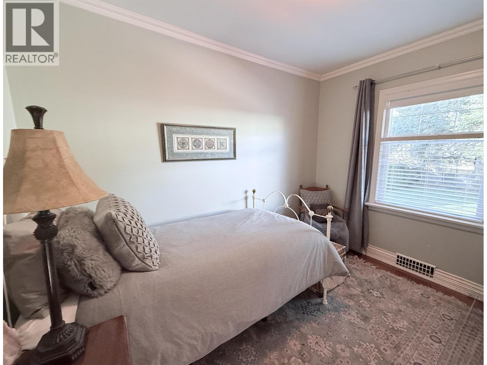 680 Thompson Avenue Property Photo 18