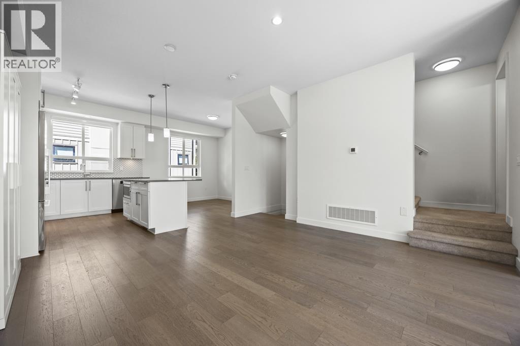 58 10199 River Drive Property Photo 16