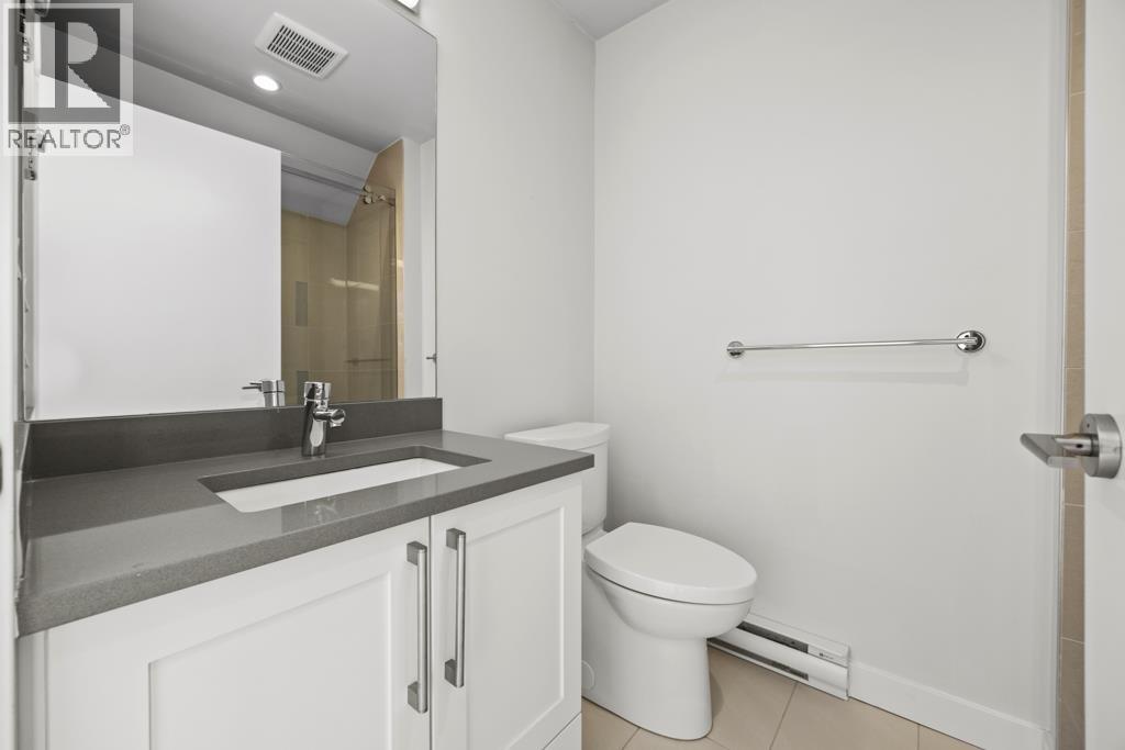 58 10199 River Drive Property Photo 32