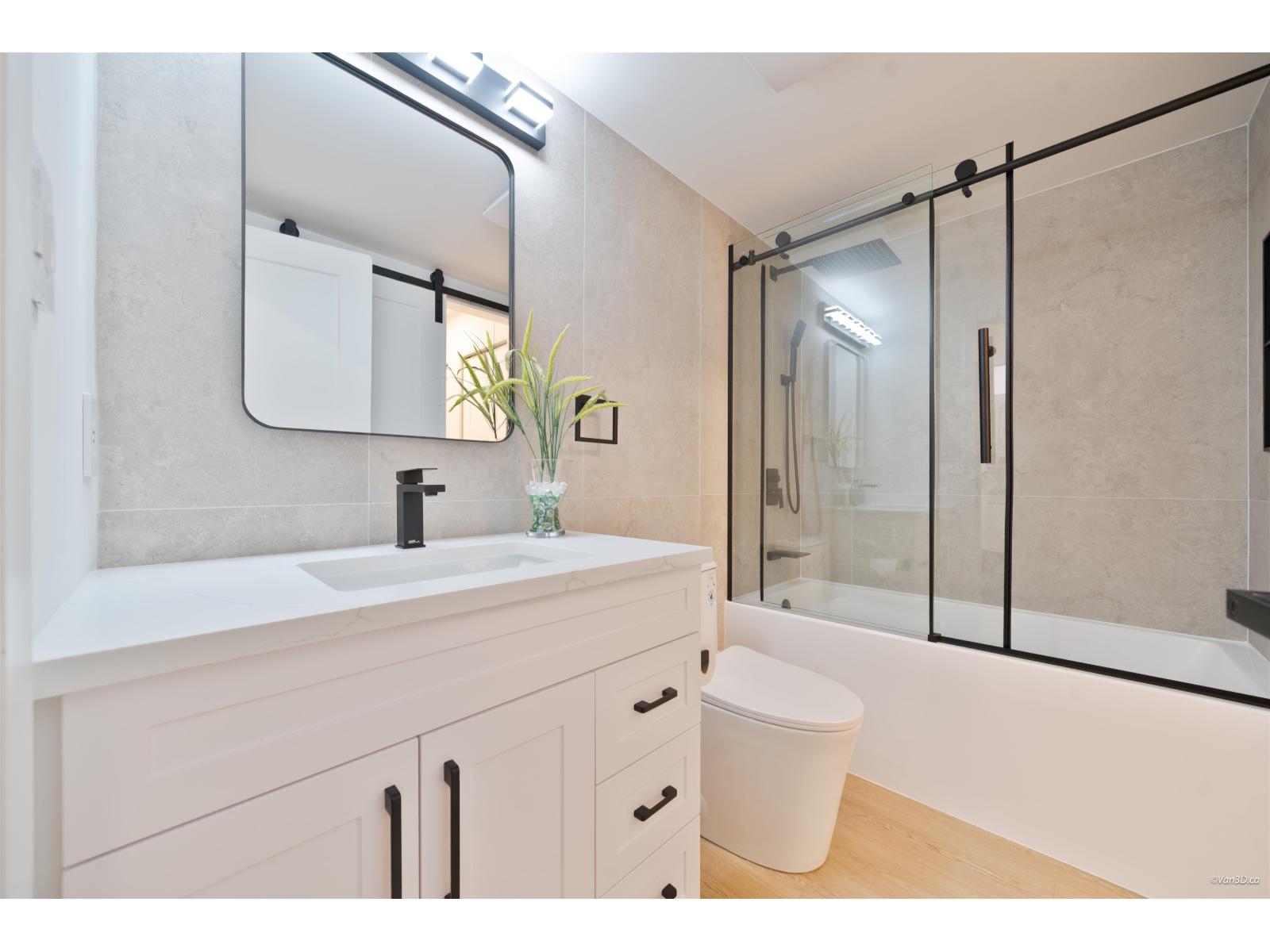 208 12160 80 Avenue Property Photo 11