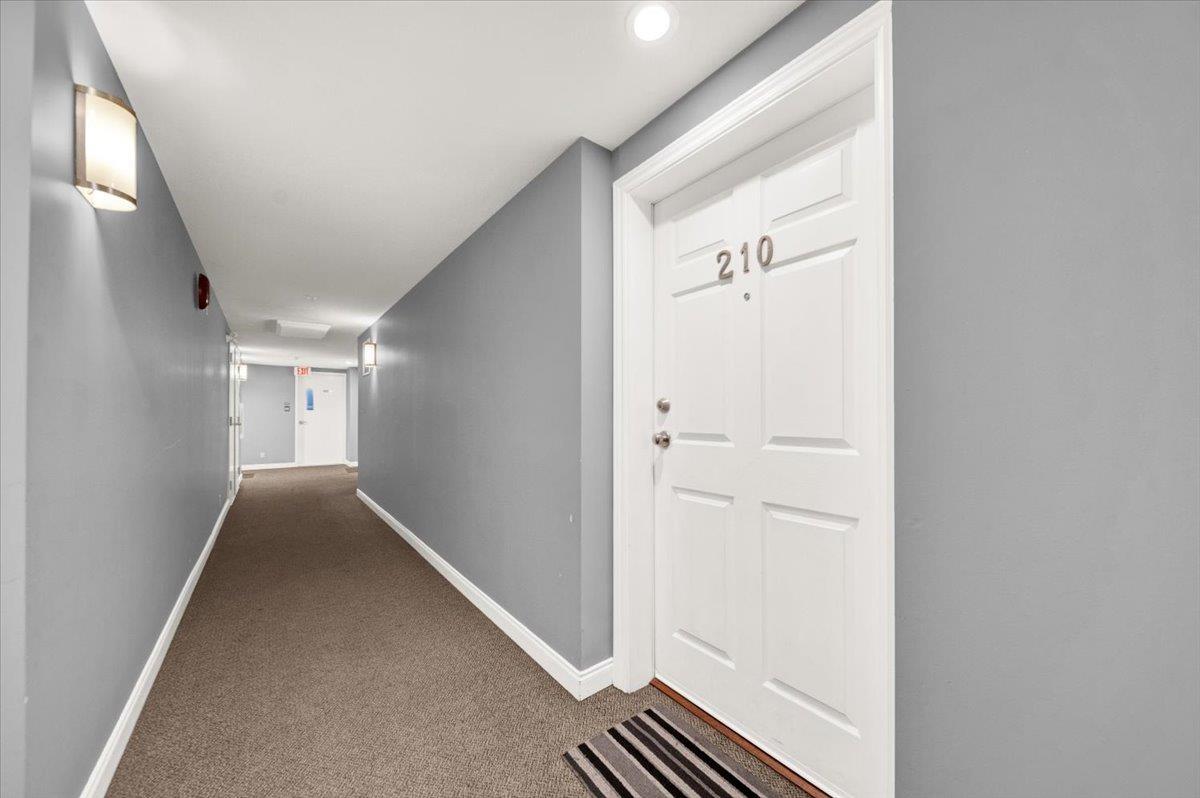 210 5454 198 Street Property Photo 22