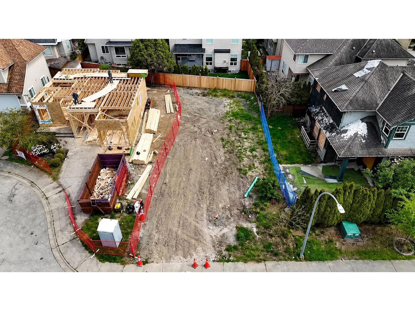 7340 196 Street Property Photo 8