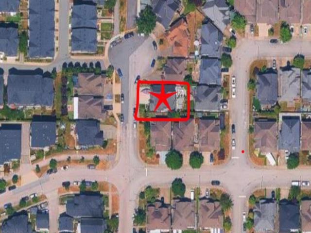 7340 196 Street Property Photo 13