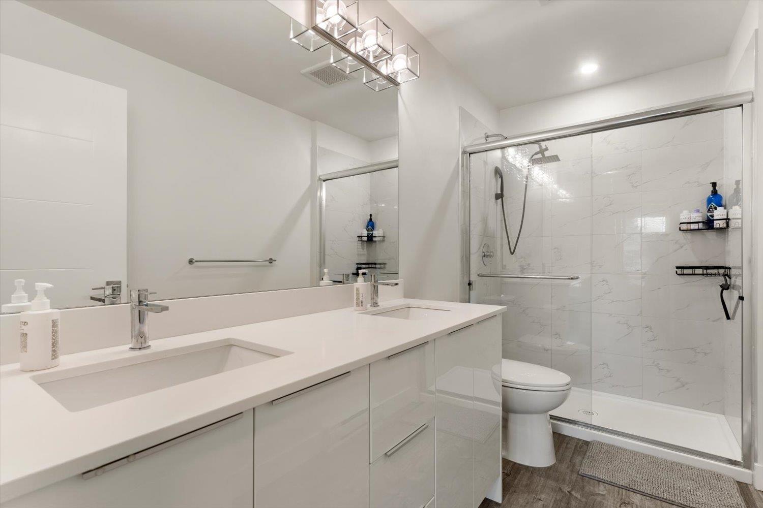 9450 Robson Street #112 Property Photo 30