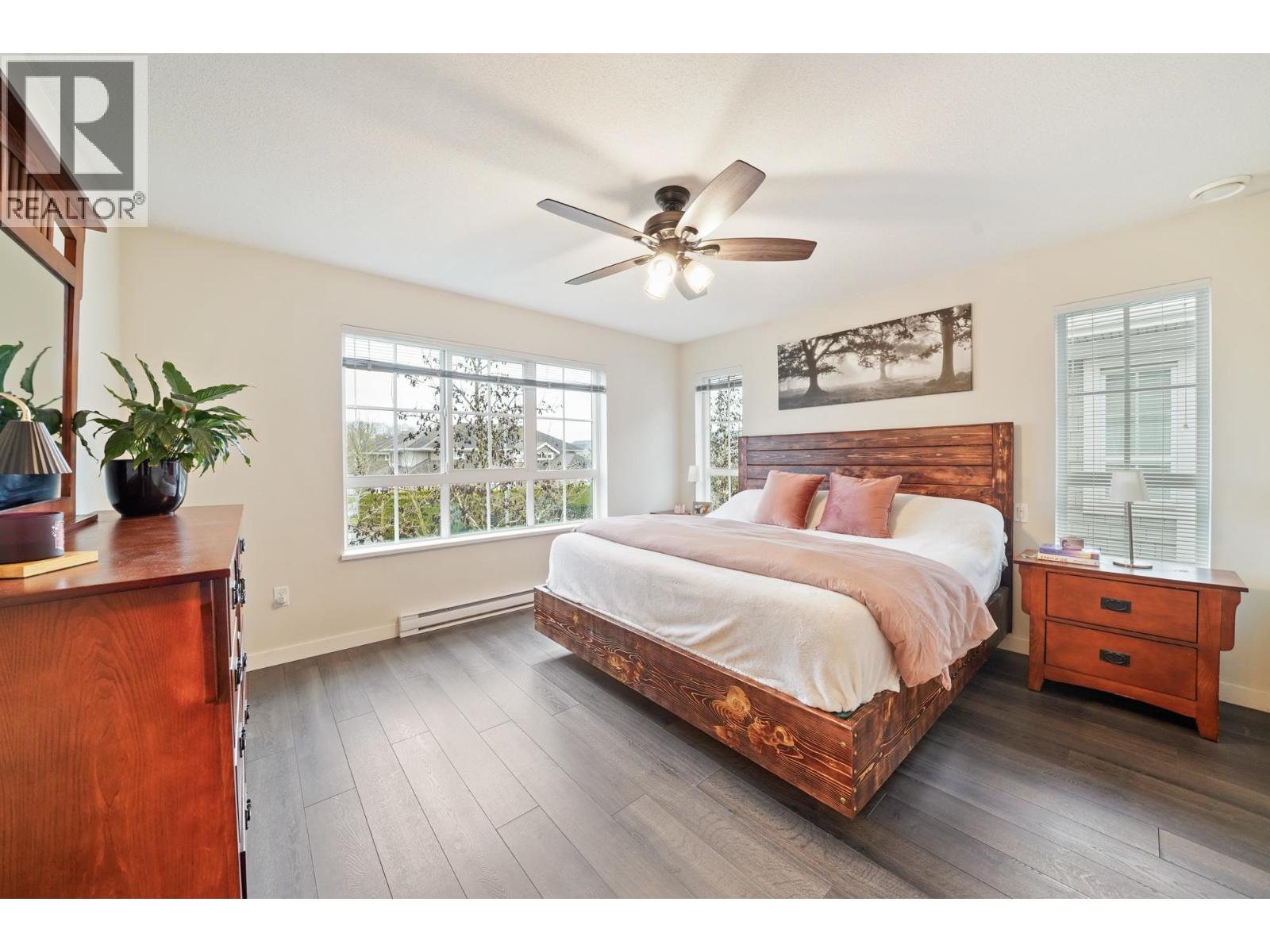 17 5510 Admiral Way Property Photo 17