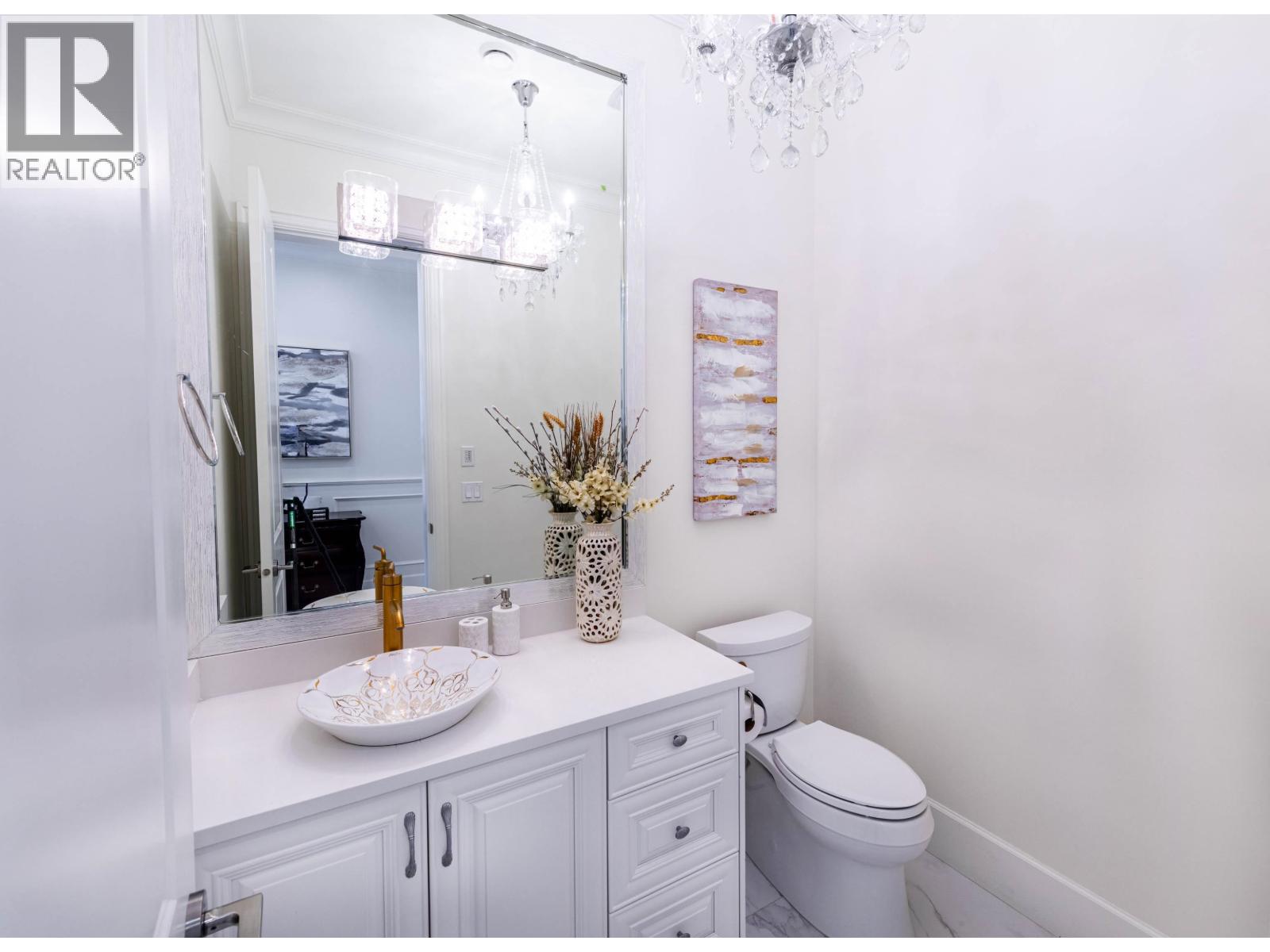 6200 Goldsmith Drive Property Photo 18