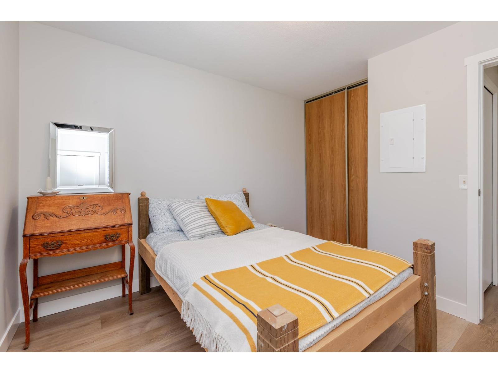 230 27111 0 Avenue Property Photo 26