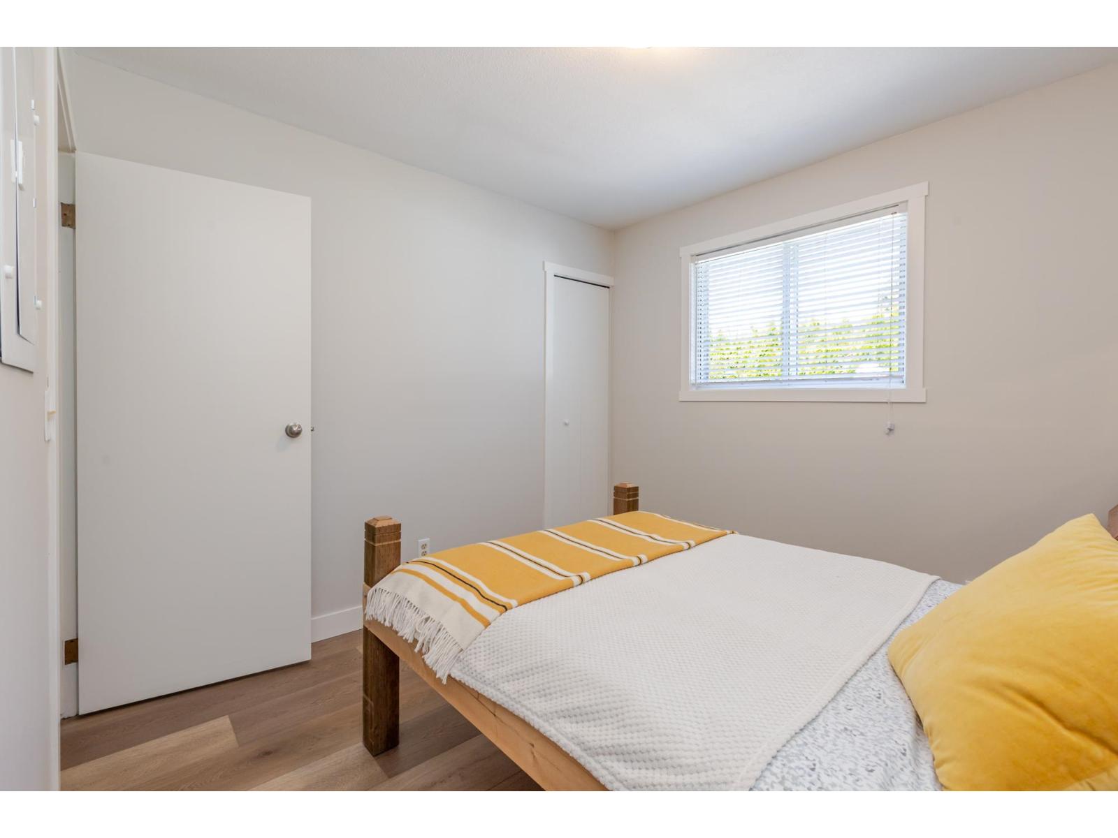 230 27111 0 Avenue Property Photo 27