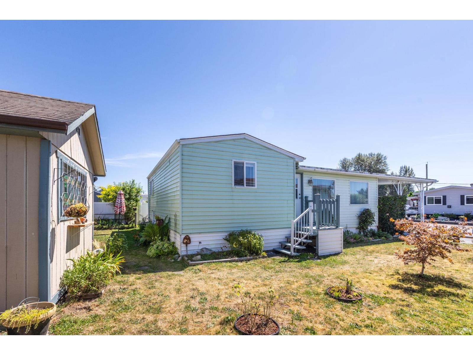 230 27111 0 Avenue Property Photo 28
