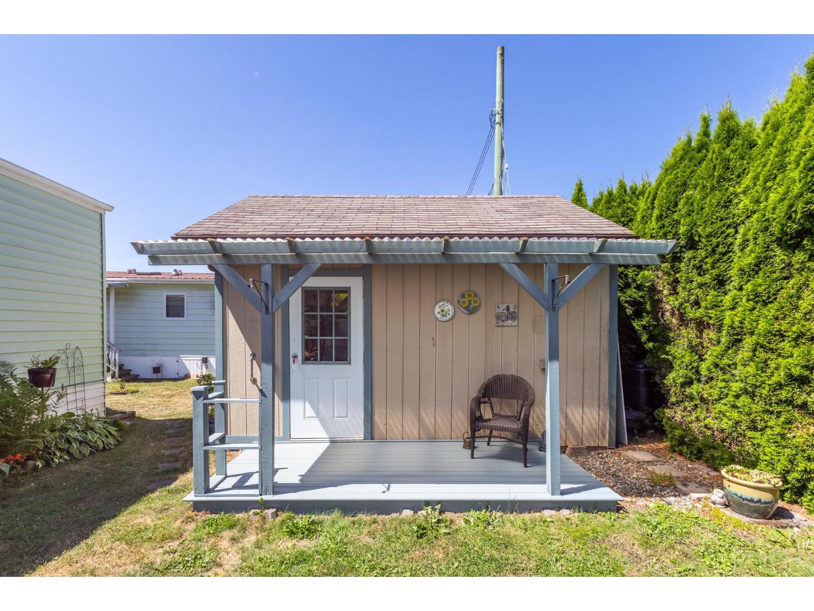 230 27111 0 Avenue Property Photo 32