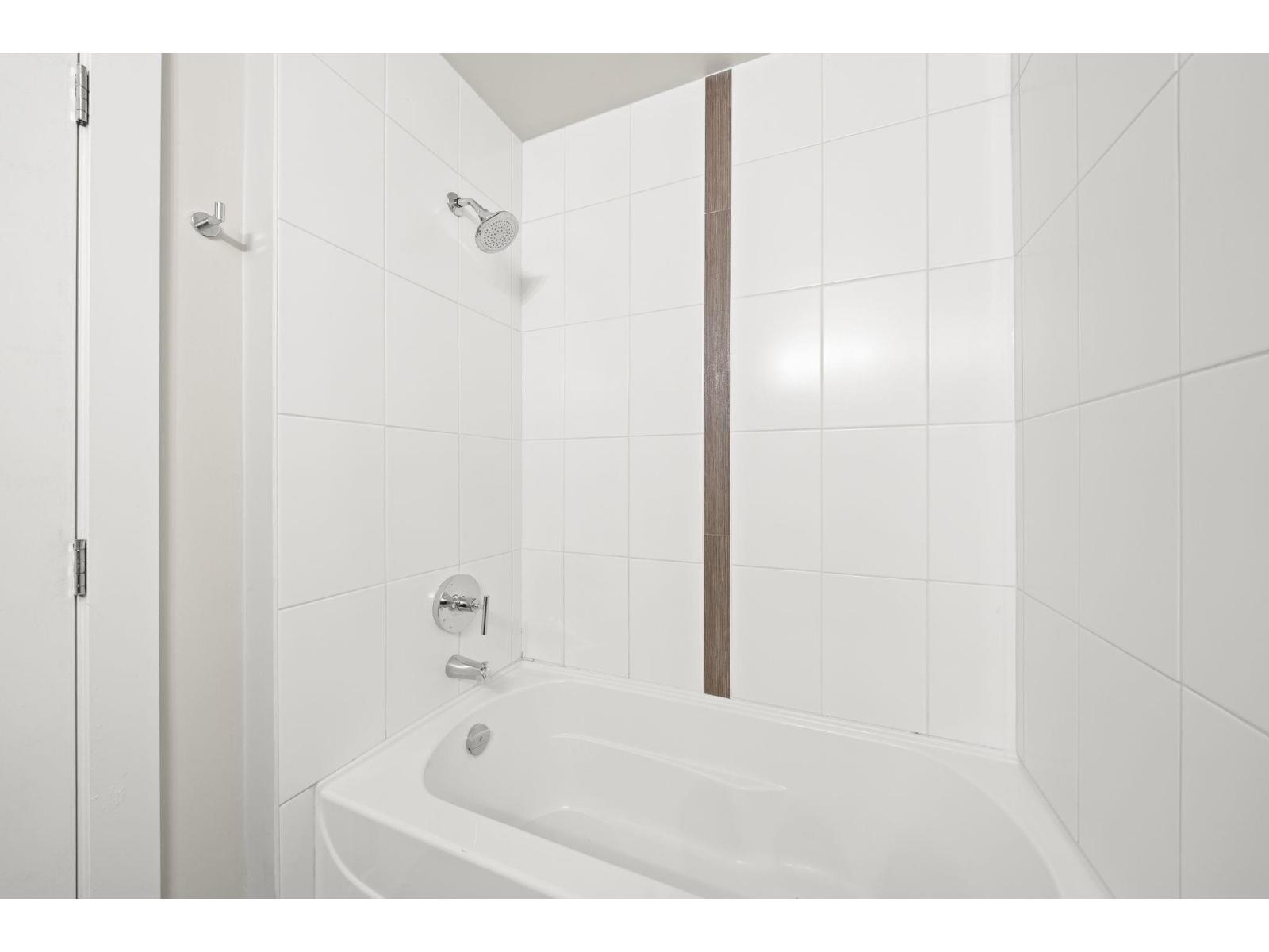 104 13740 75a Avenue Property Photo 9