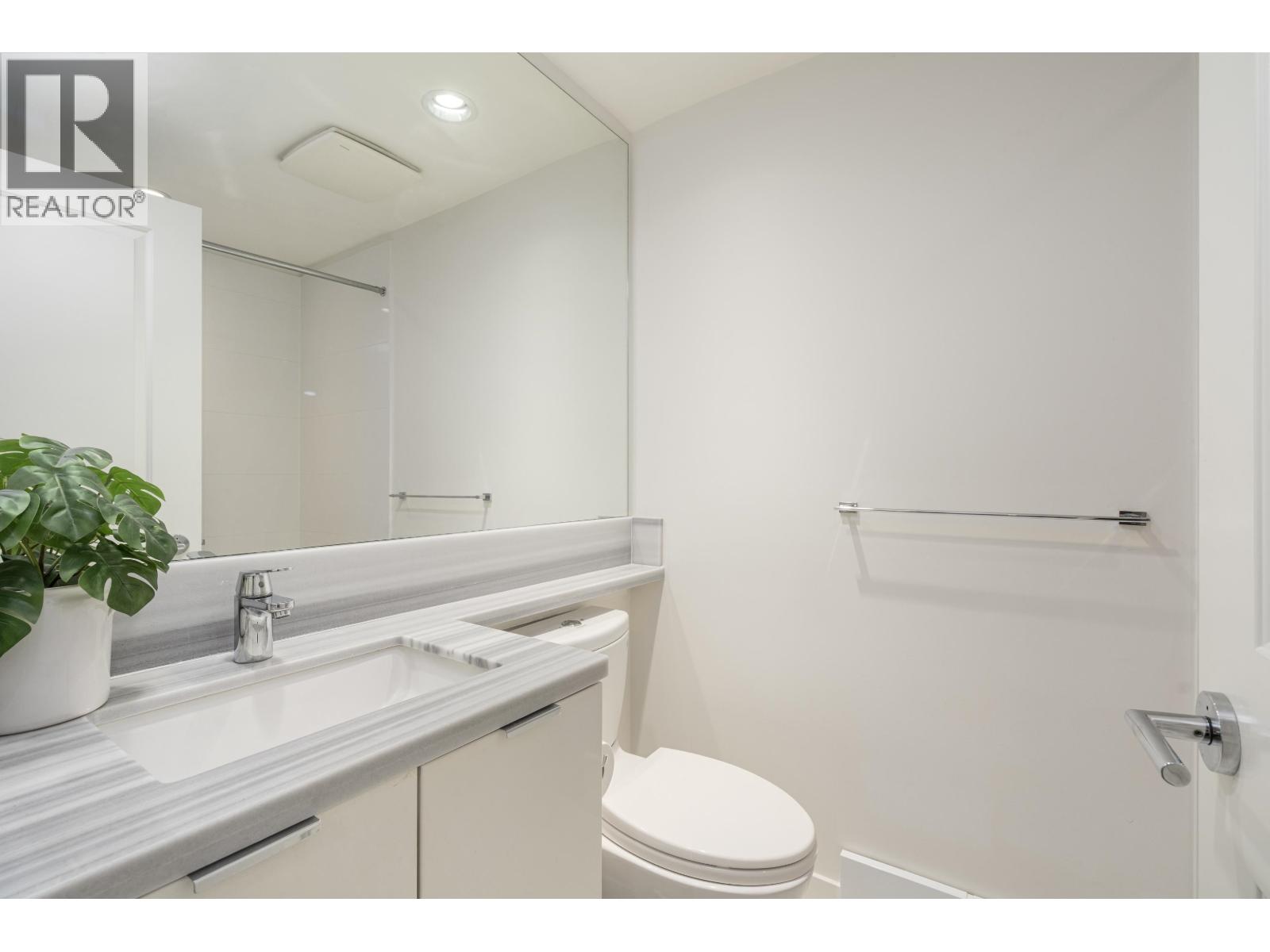 210 3168 Riverwalk Avenue Property Photo 20