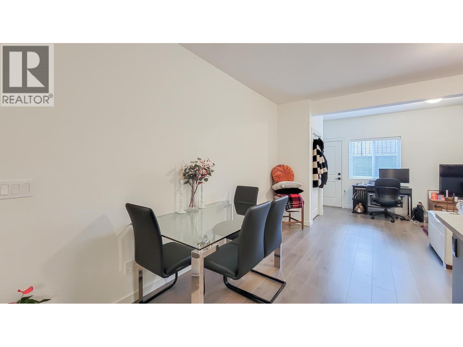 24670 106 Avenue Property Photo 31