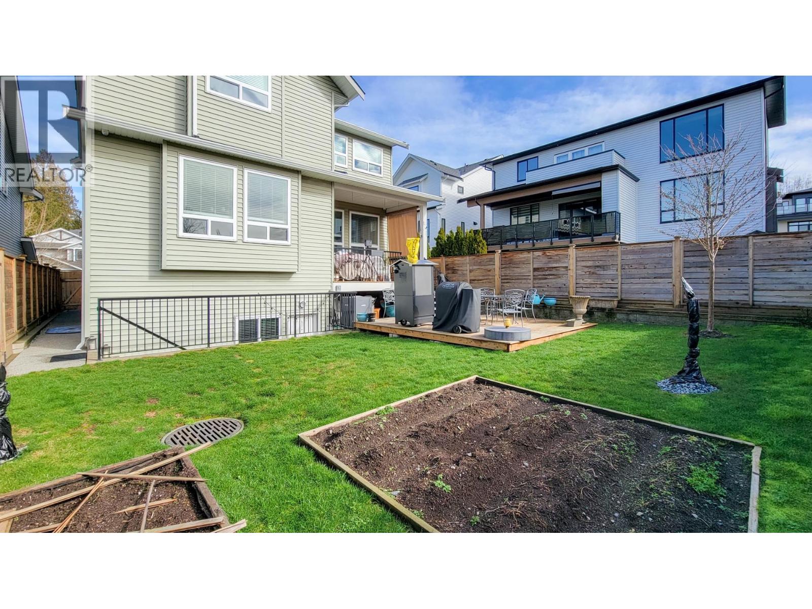 24670 106 Avenue Property Photo 38