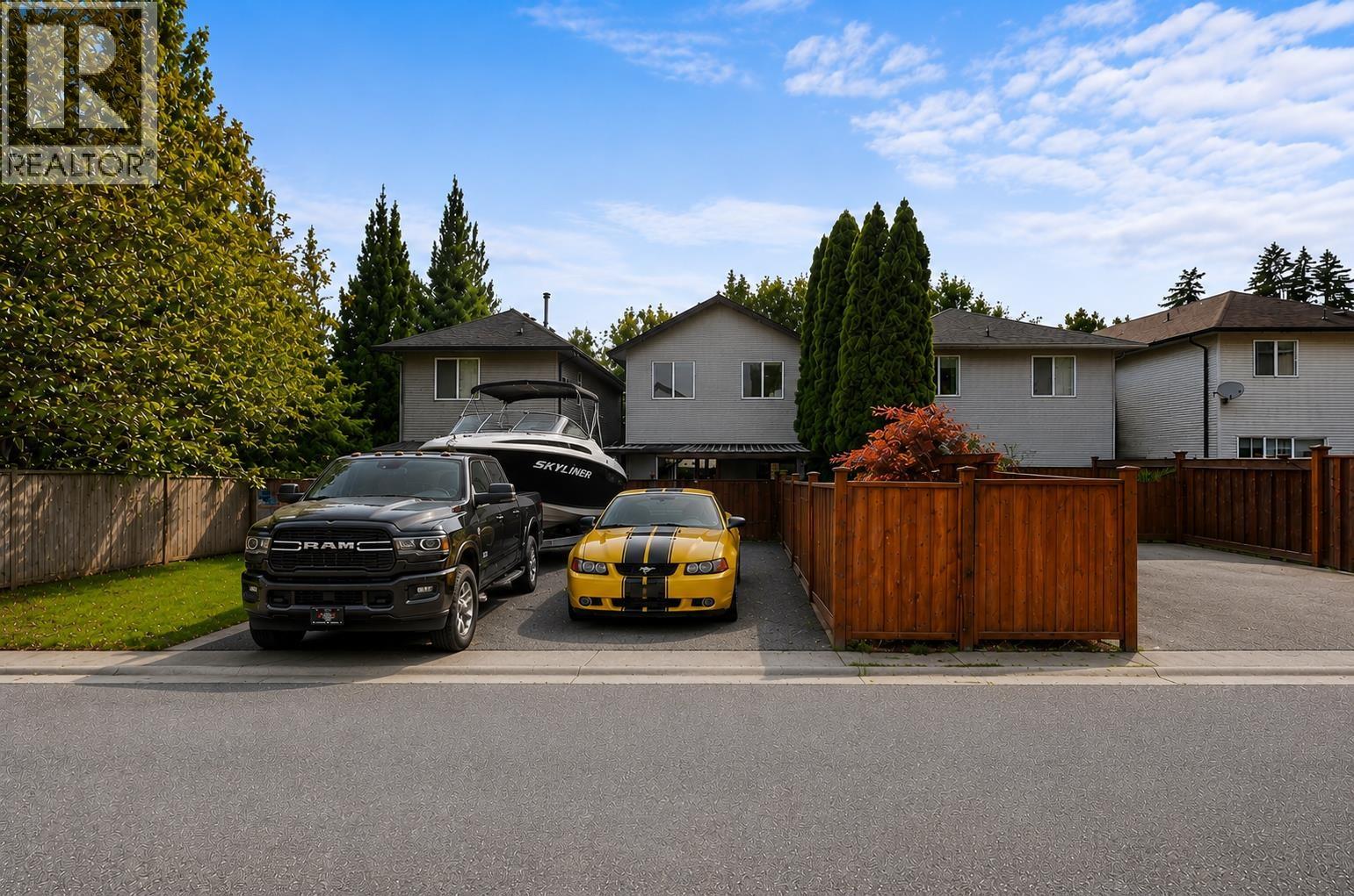 10256 243a Street Property Photo 6
