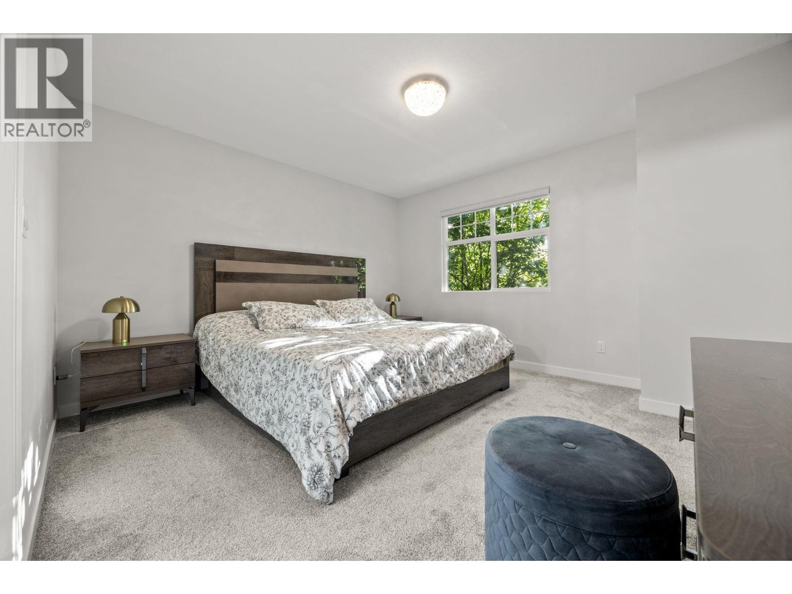 10256 243a Street Property Photo 13